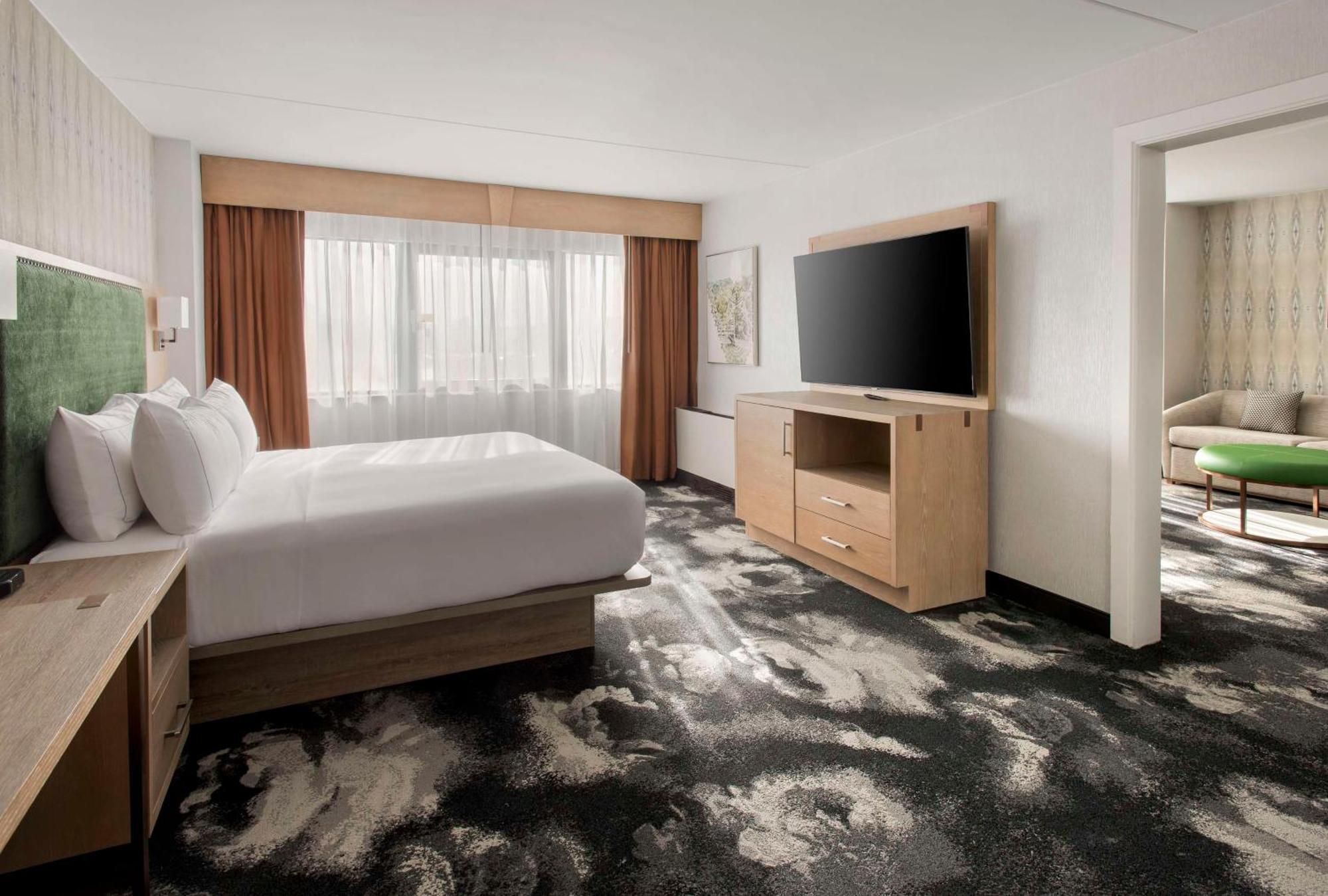 Doubletree By Hilton Poughkeepsie Hotel Eksteriør billede